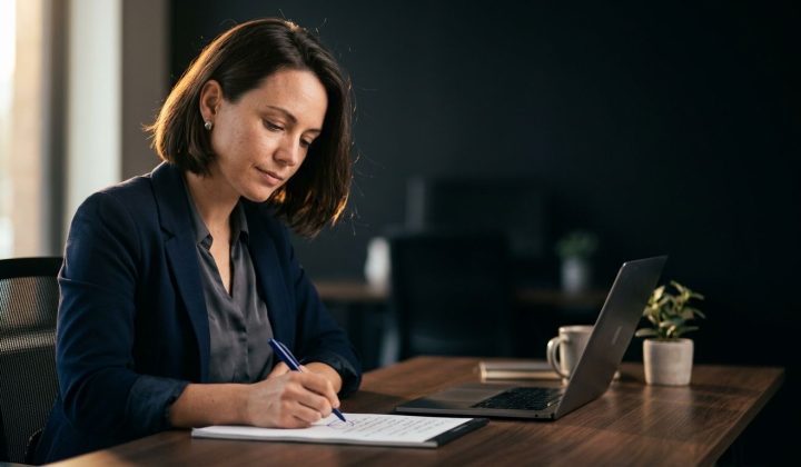 The 5 mistakes that keep new coaches invisible