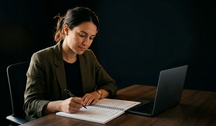 How to create a client follow-through system for coaching